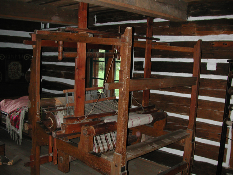 Weaver's loom.jpg 406.2K